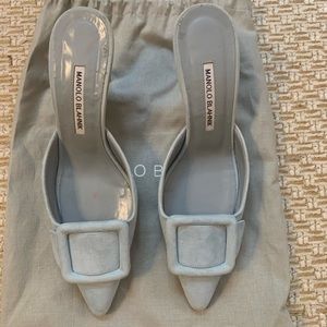 Manolo Blahnik Maysale 70 blue suede mules - size 38.5
